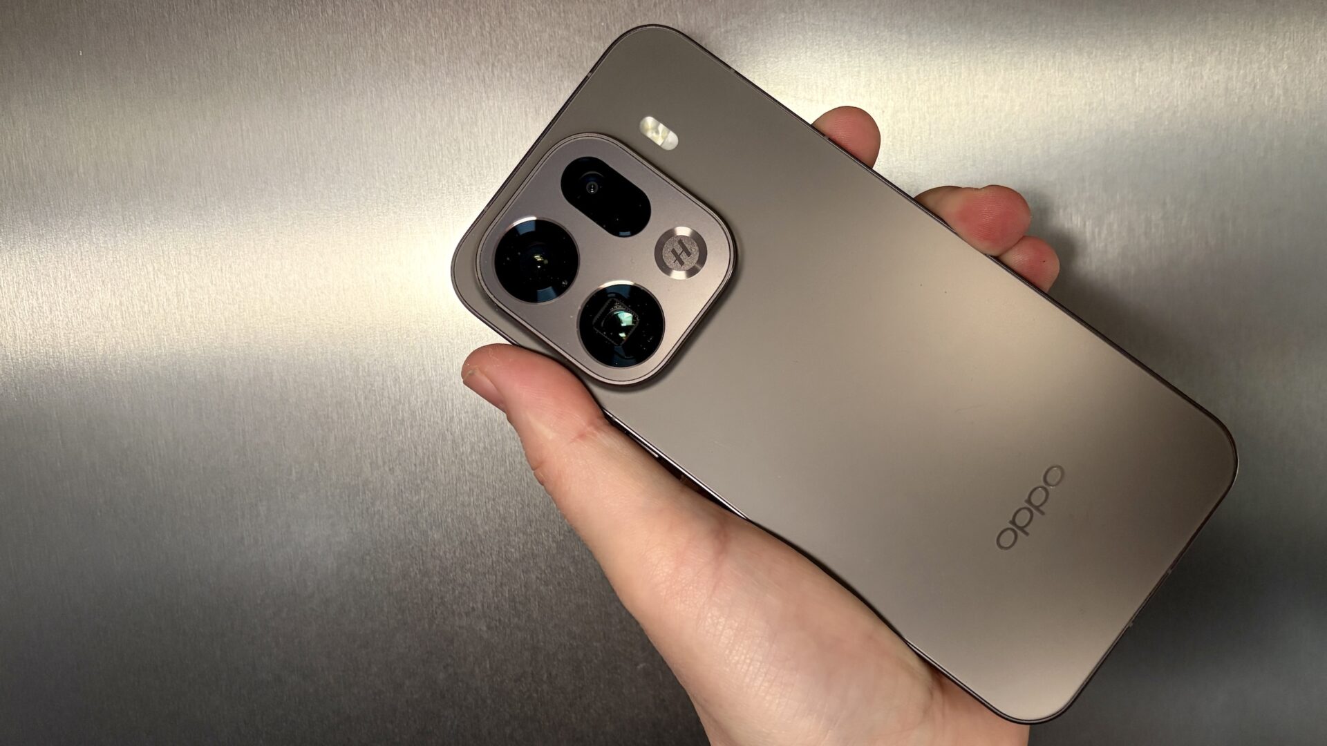 Oppo Find X9 Pro 10