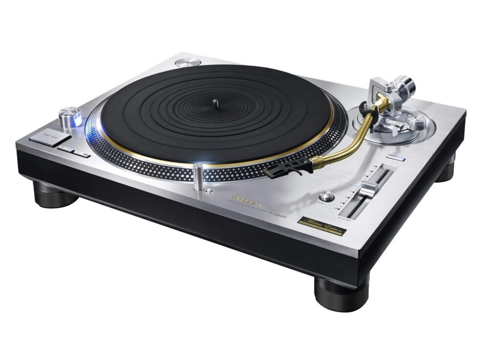 Technics SL-1200G Master Edition 10 Technics SL-1200G Master Edition 10