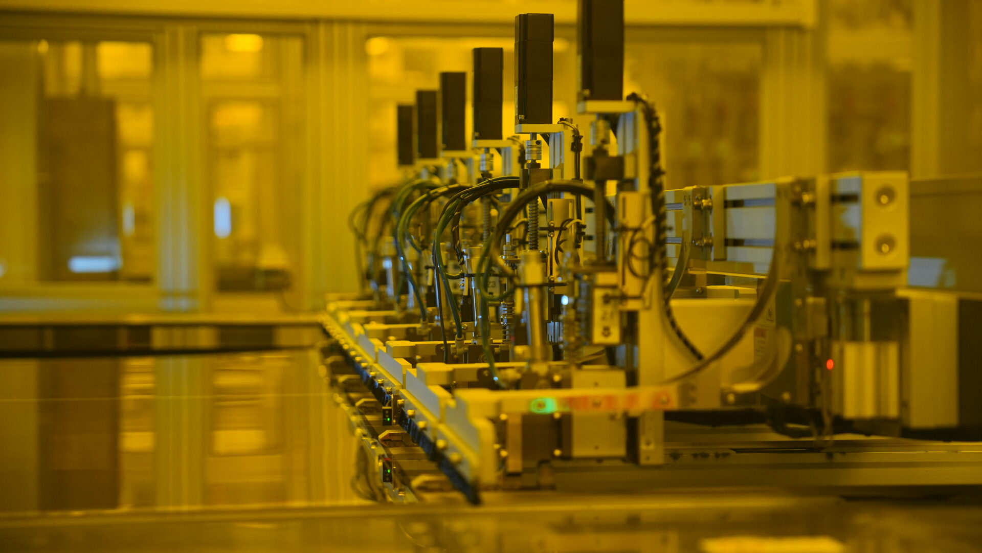 Slik lages en TV: Vi besøkte TCLs gigantfabrikk i Shenzhen, Kina 12 TCL CSOT G11 LCD panel production line in Shenzhen