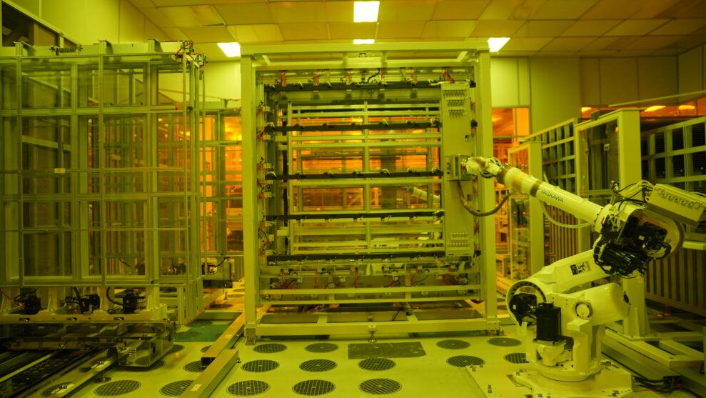 Slik lages en TV: Vi besøkte TCLs gigantfabrikk i Shenzhen, Kina 9 TCL CSOT G11 LCD panel production line in Shenzhen