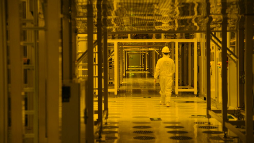 Slik lages en TV: Vi besøkte TCLs gigantfabrikk i Shenzhen, Kina 6 TCL CSOT G11 LCD panel production line in Shenzhen