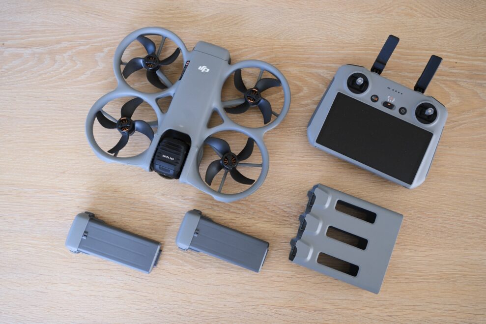 DJI Avata 360 Fly More Combo 3 DJI Avata 360 Fly More Combo 2
