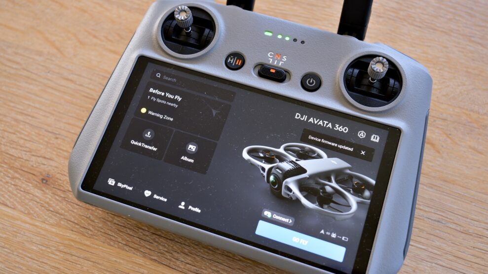 DJI Avata 360 Fly More Combo 2 DJI Avata 360 Fly More Combo 1