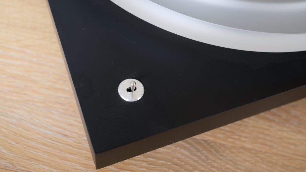 Pro-Ject Debut Reference 10 2
