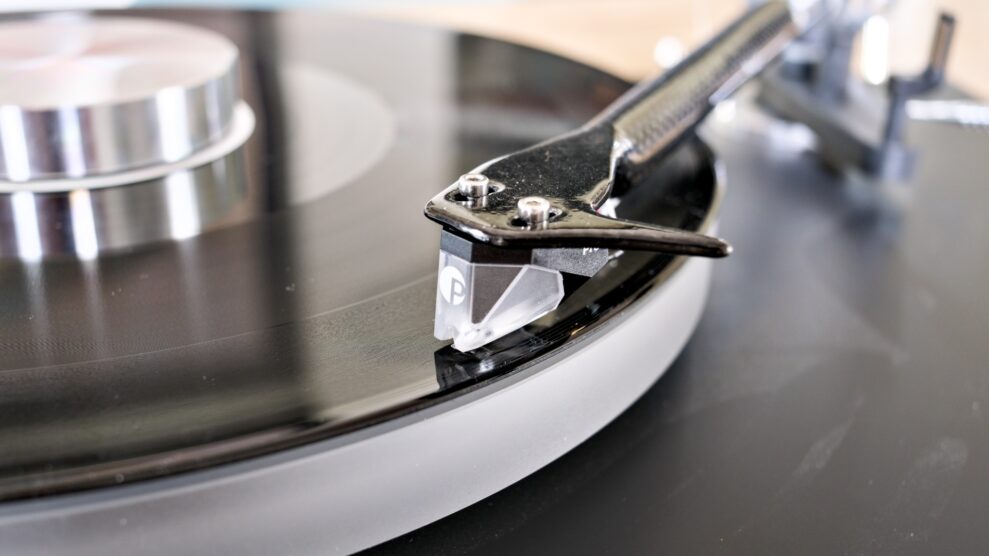 Pro-Ject Debut Reference 10 4