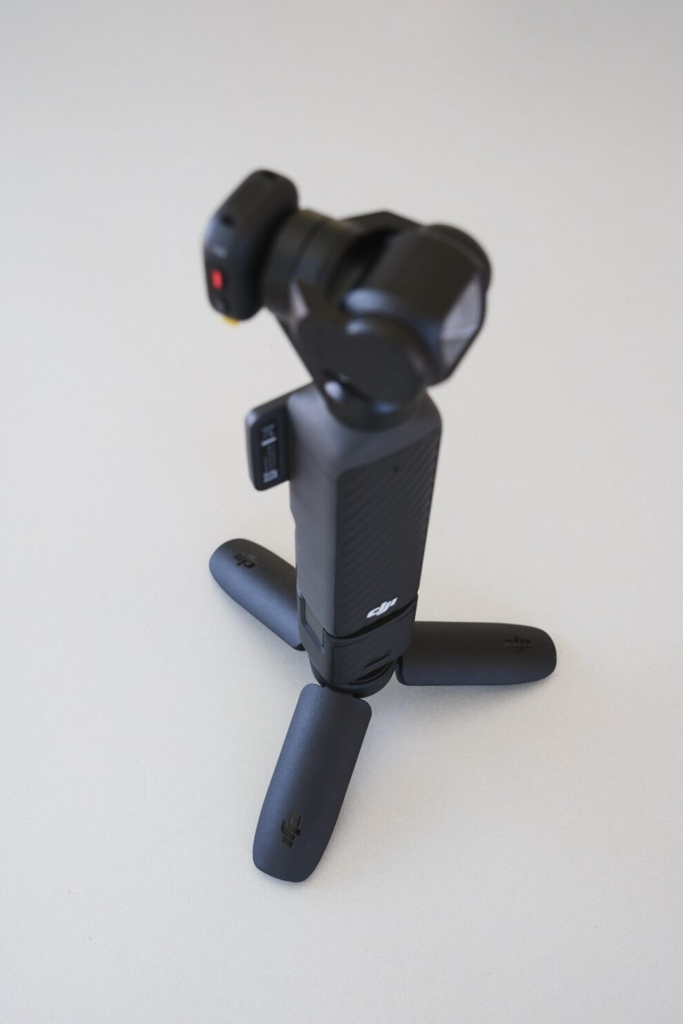 DJI Osmo Pocket 4 2 DJI Osmo Pocket 4 2