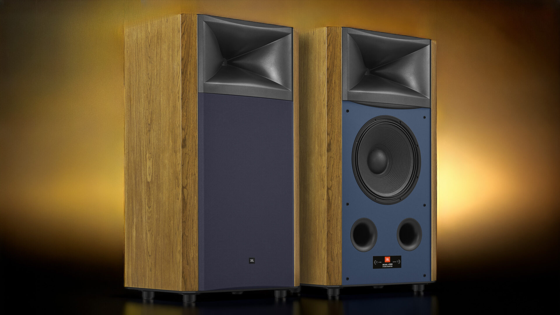 JBL 4369: Ny toppmodell med dypbass og JBL-signatur