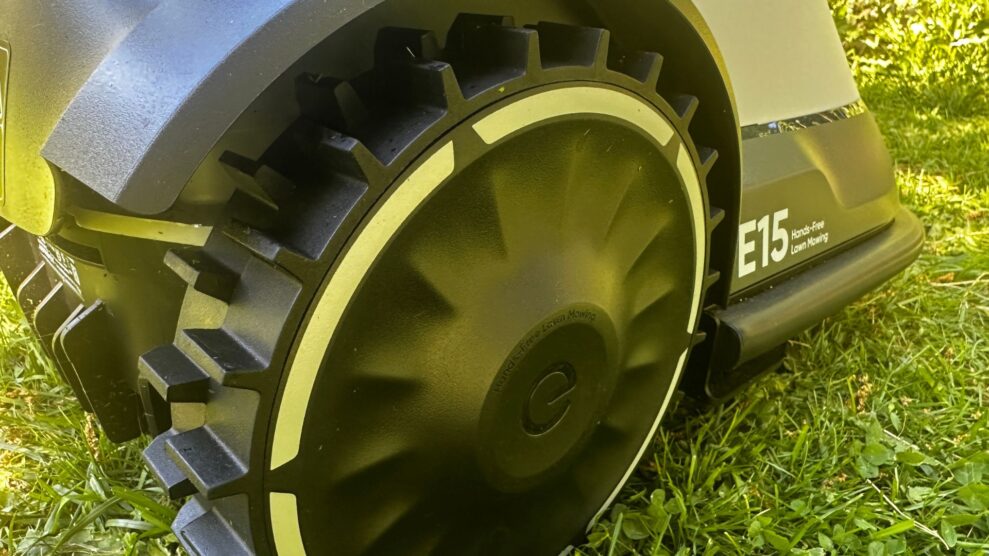 Eufy Robot Lawn Mower E15 1 Eufy Robot Lawn Mower E15 1