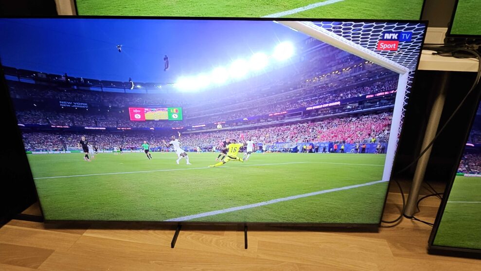 Samsung QN82H 2
