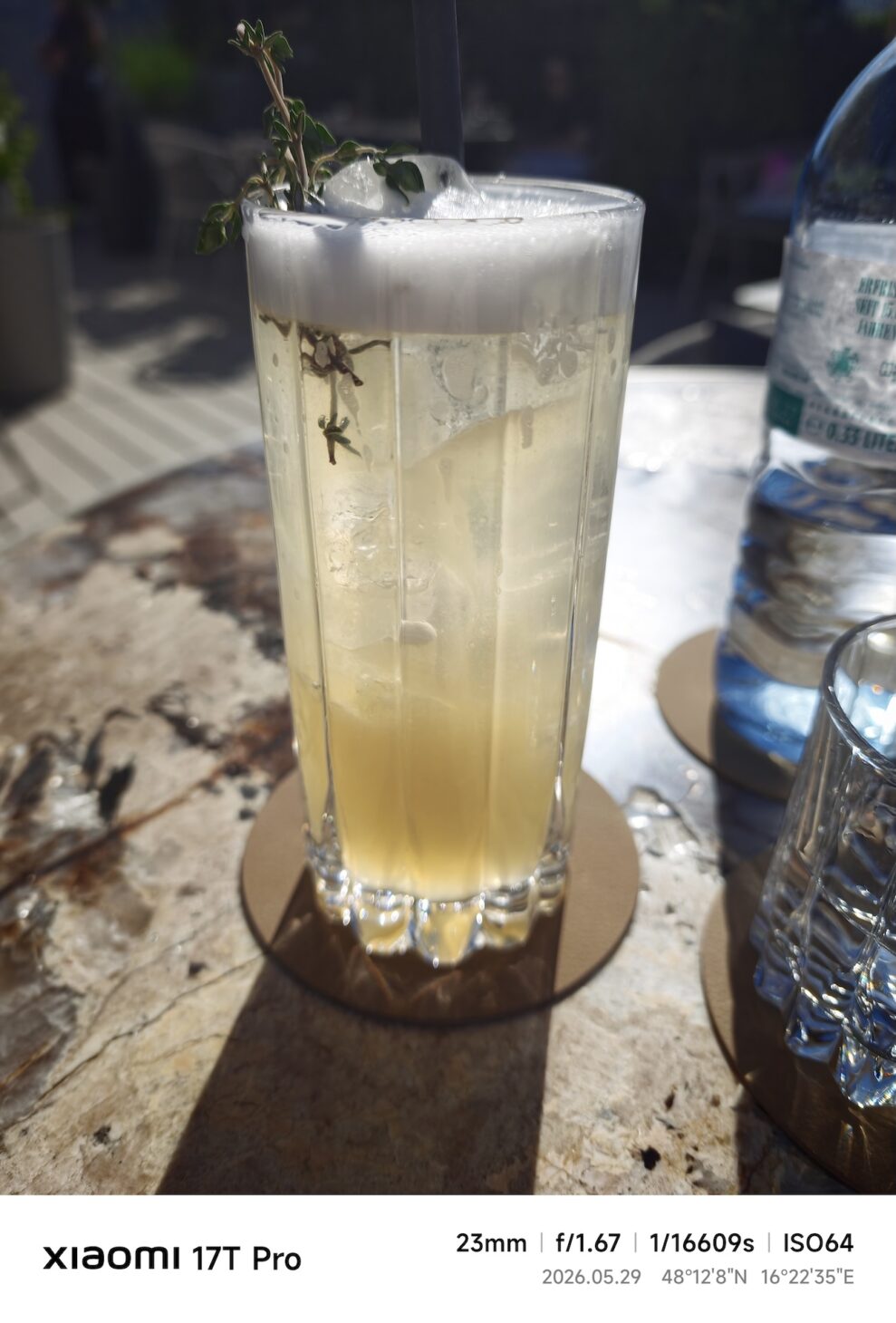 Xiaomi-17T-Pro-drink-web