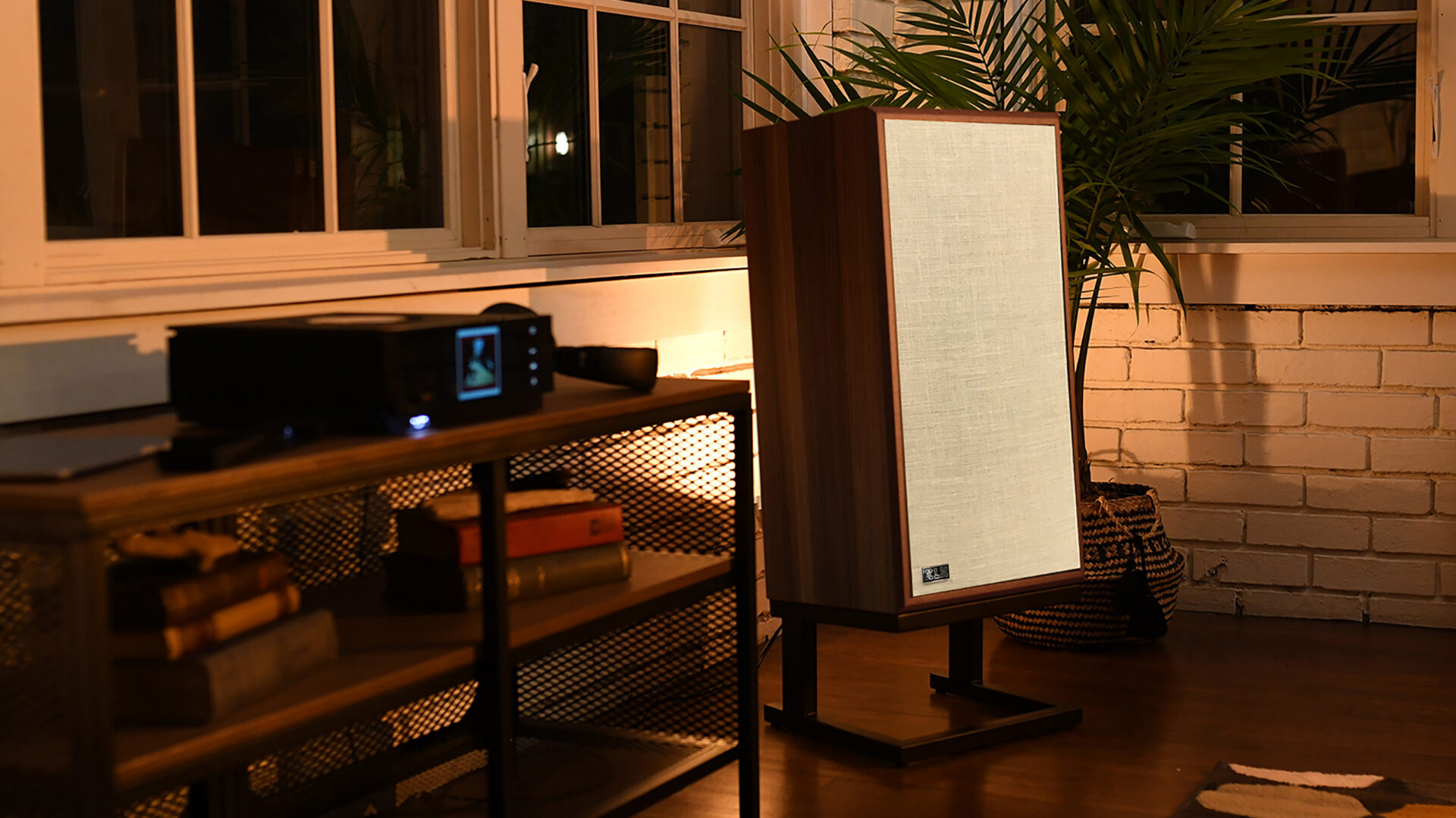 KLH Model Five
