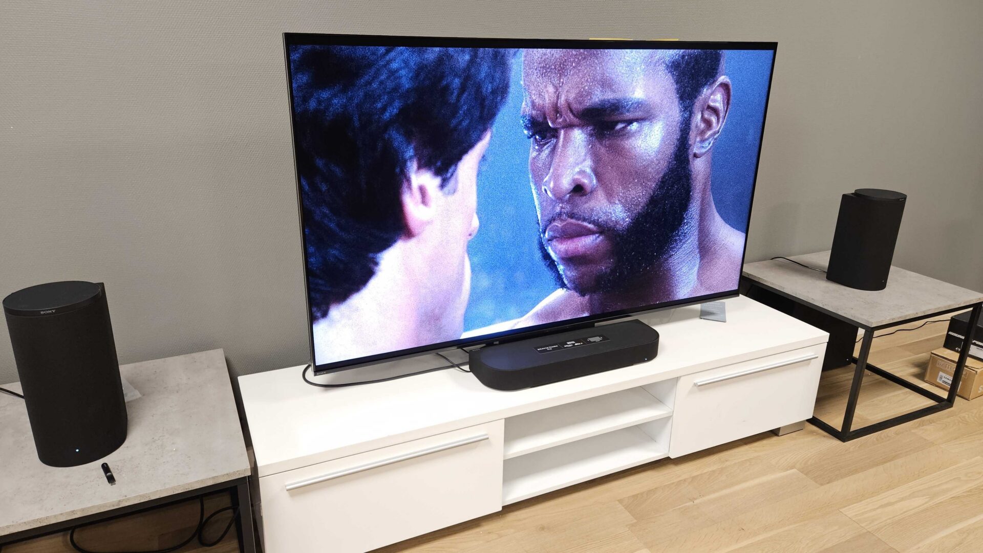 Sony Bravia Theatre Trio (HT-A8) 6 Sony Bravia Theatre Trio (HT-A8) 6