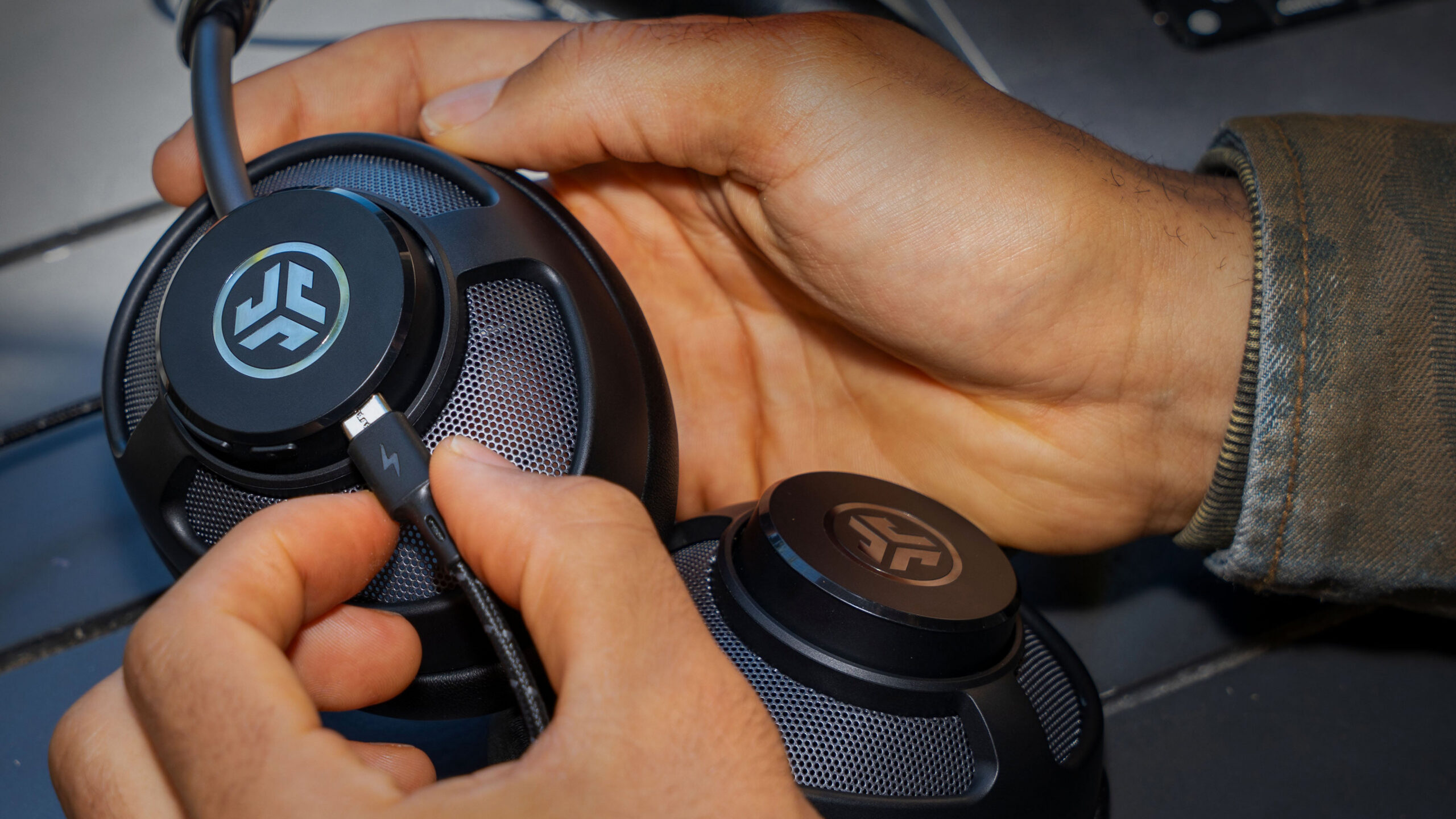 black-jbuds-open-headphones-2