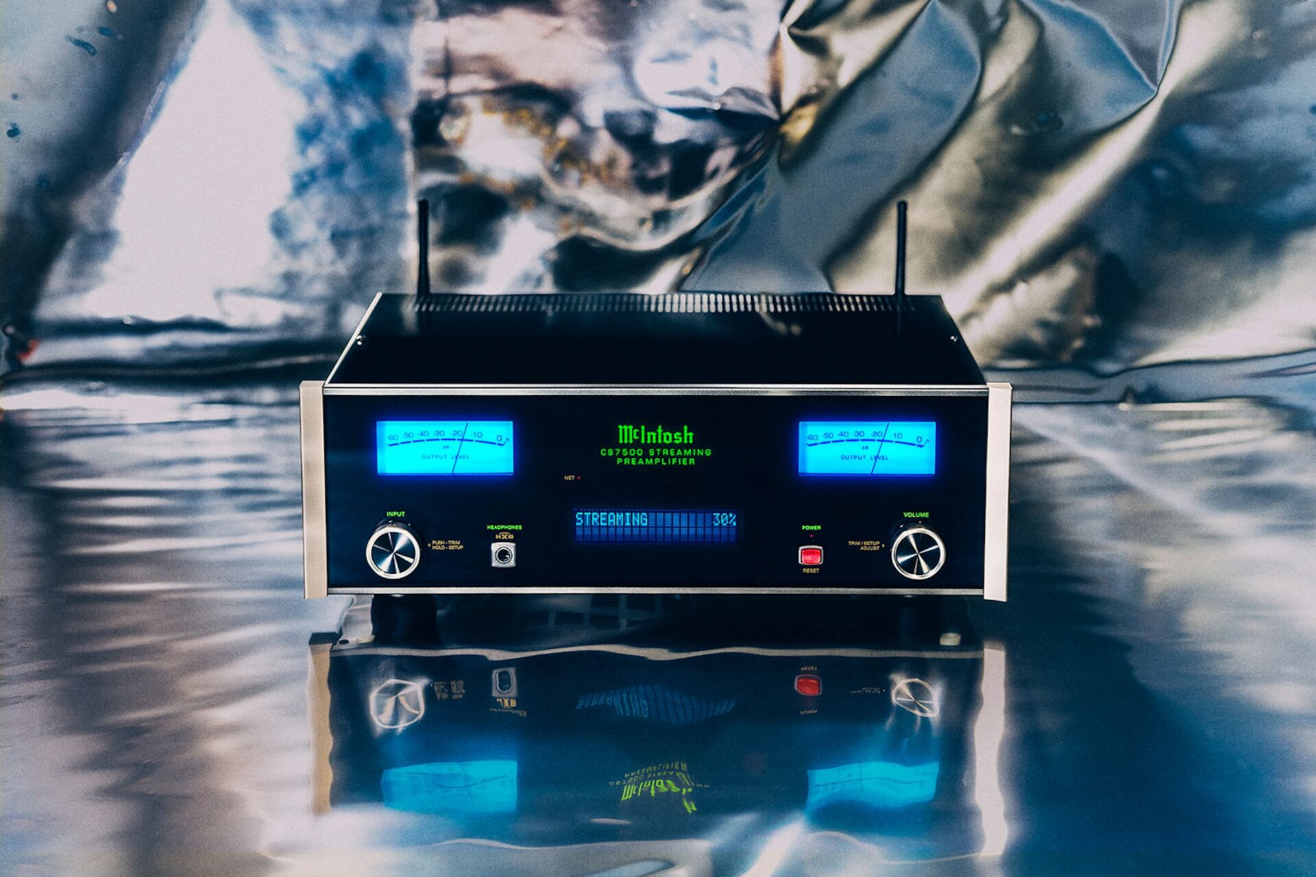 McIntosh CS7500 lansert