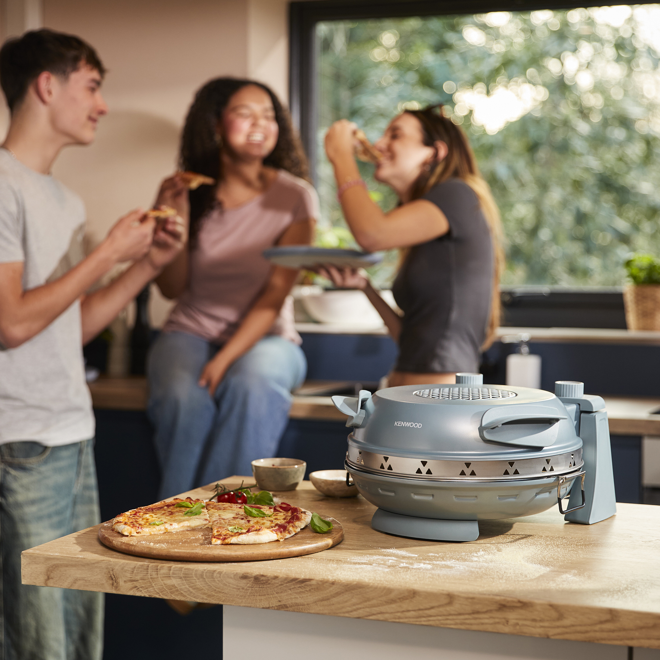 My Pizzeria: Frossenpizzaen er ferdig på seks minutter 1 Kenwood My Pizzeria cropped