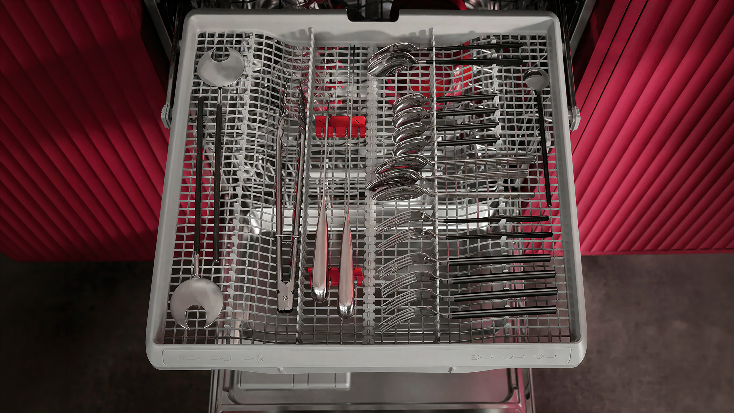 AEG 9000 Flexibility (GN970XT) 5 AEG 9000 Flexibility (GN970XT) 1