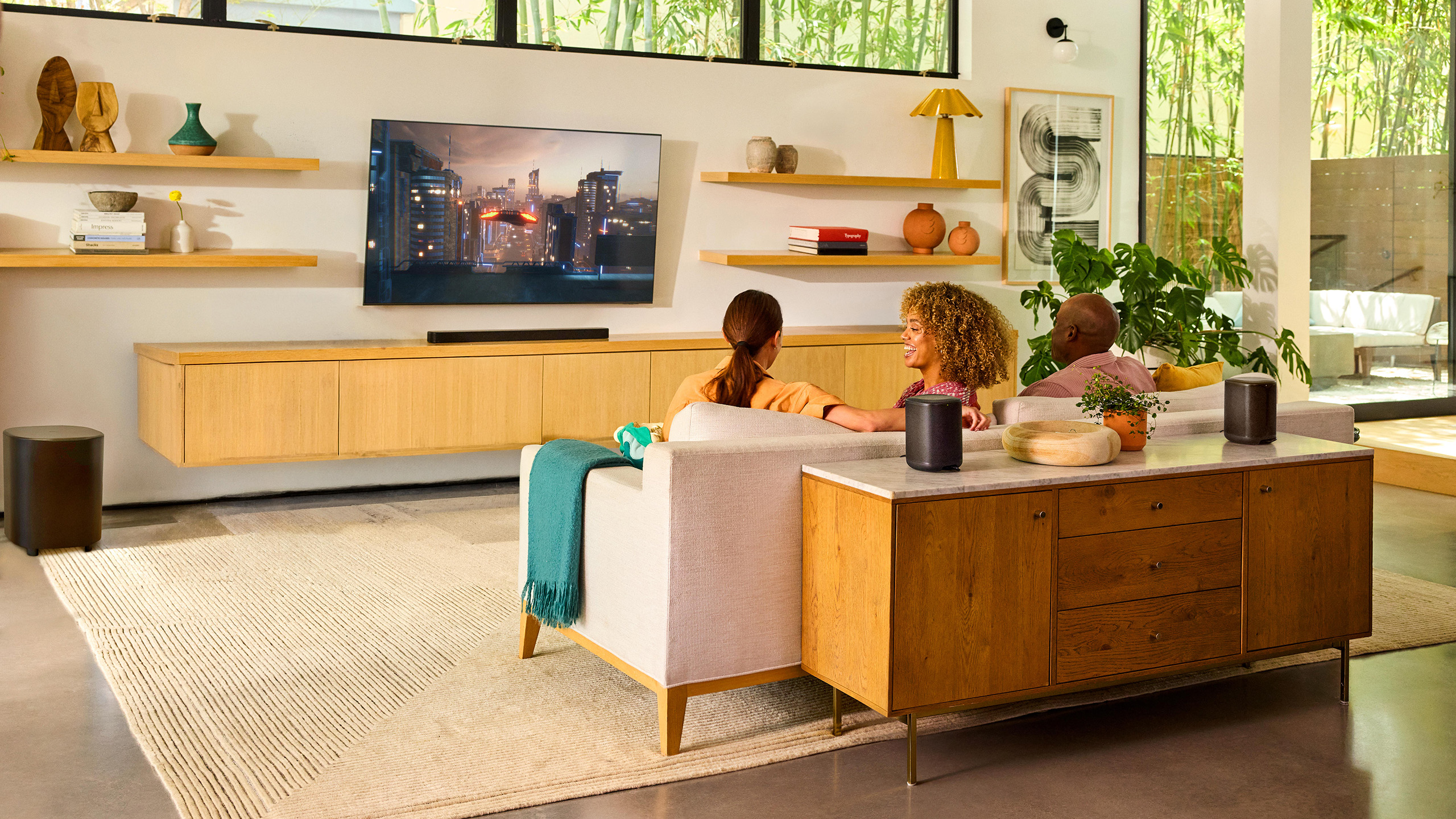 JBL Cove: Tar opp kampen med Sonos 5 JBL Cove M1 lifestyle (2)