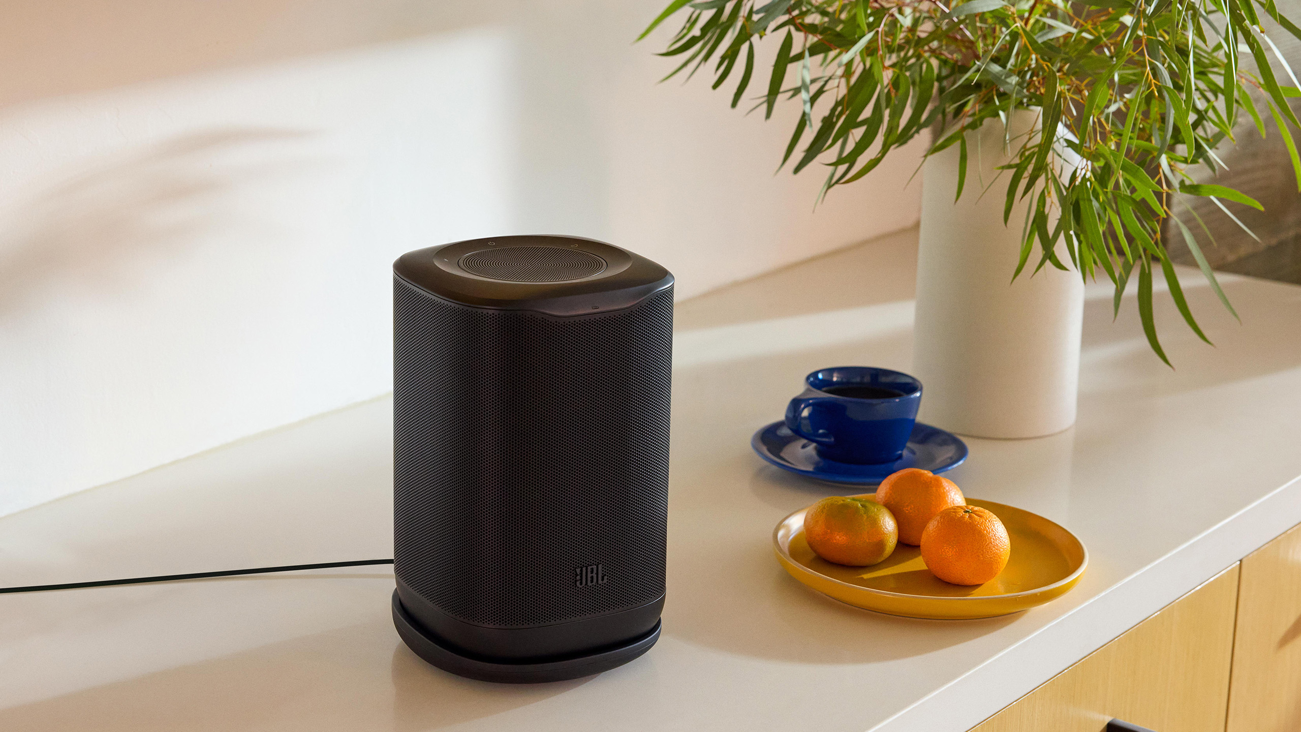 JBL Cove: Tar opp kampen med Sonos 2 JBL Cove P1 lifestyle (1)