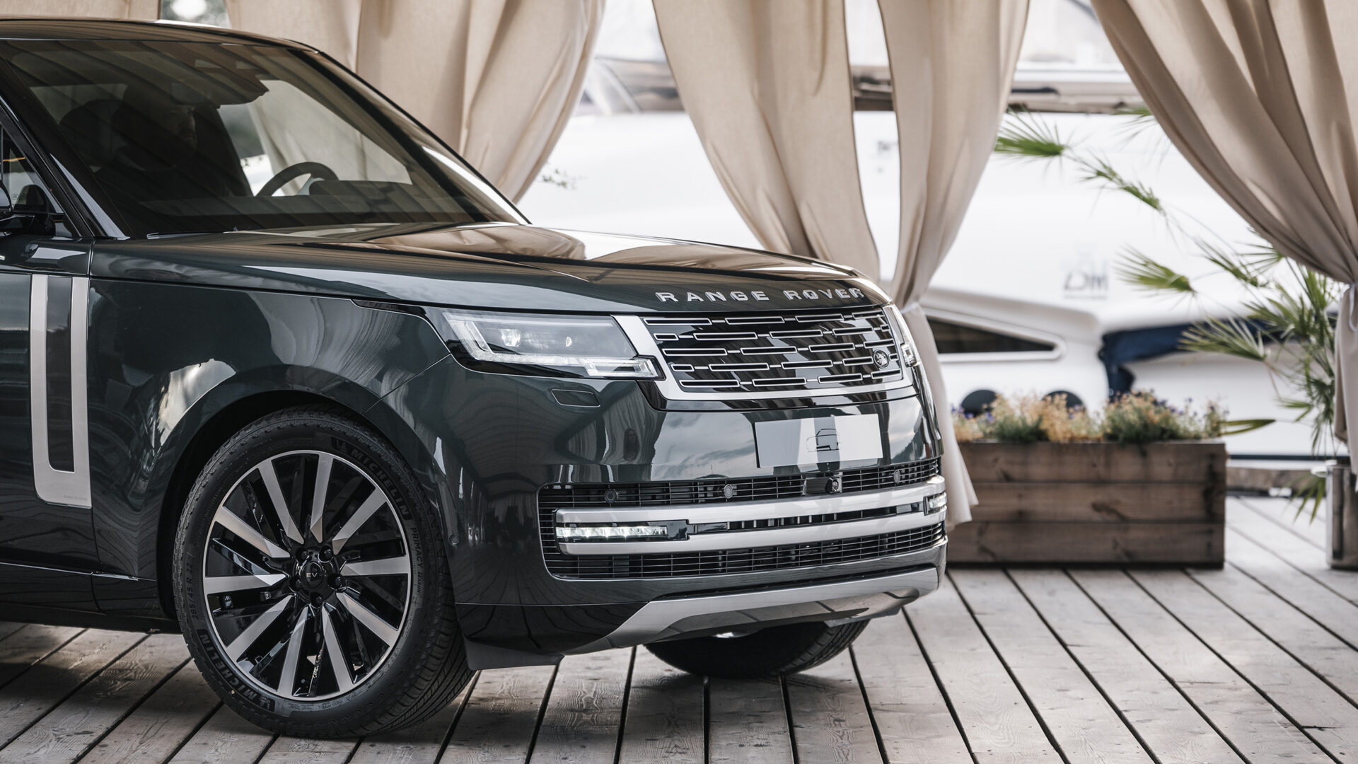 Range Rover Electric klar for bestilling: Her er prisene og rekkevidden