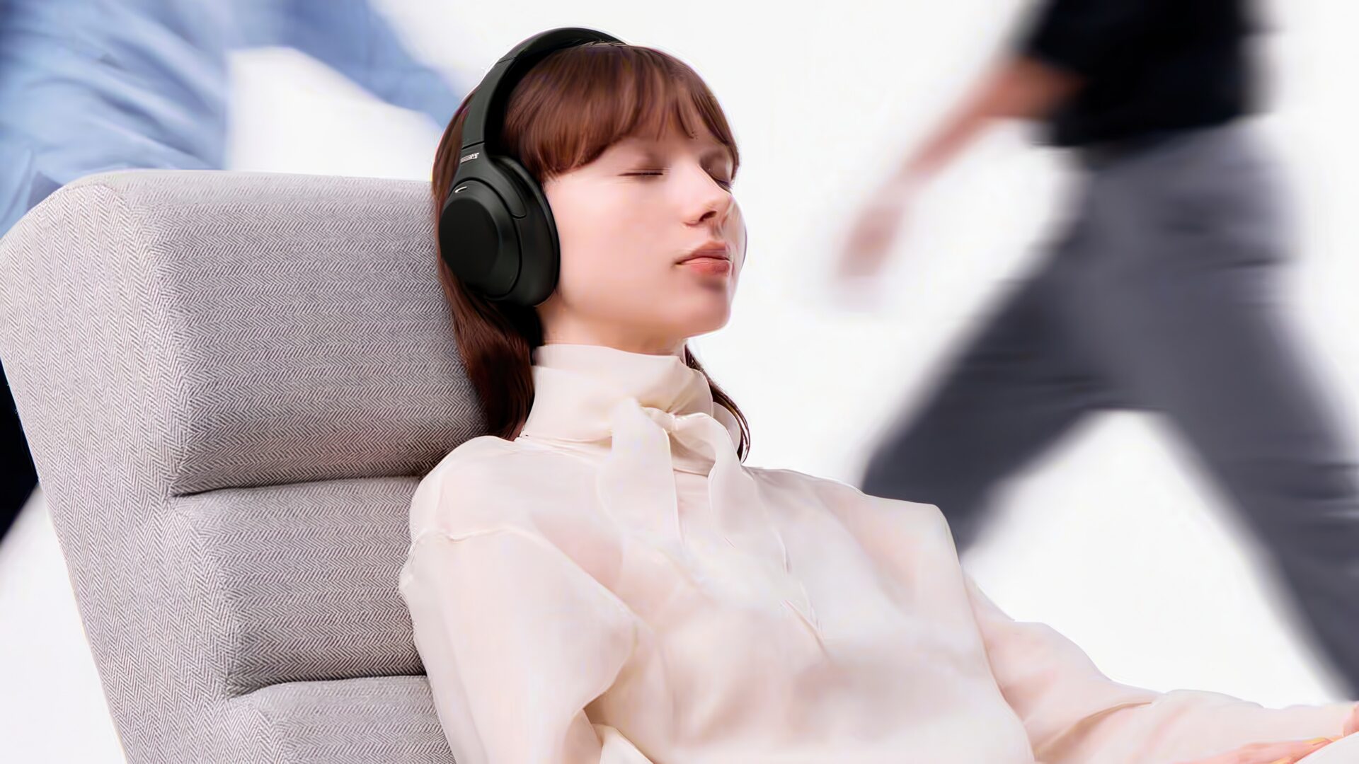 Sony gjenoppliver WH-1000XM4 med ny teknologi