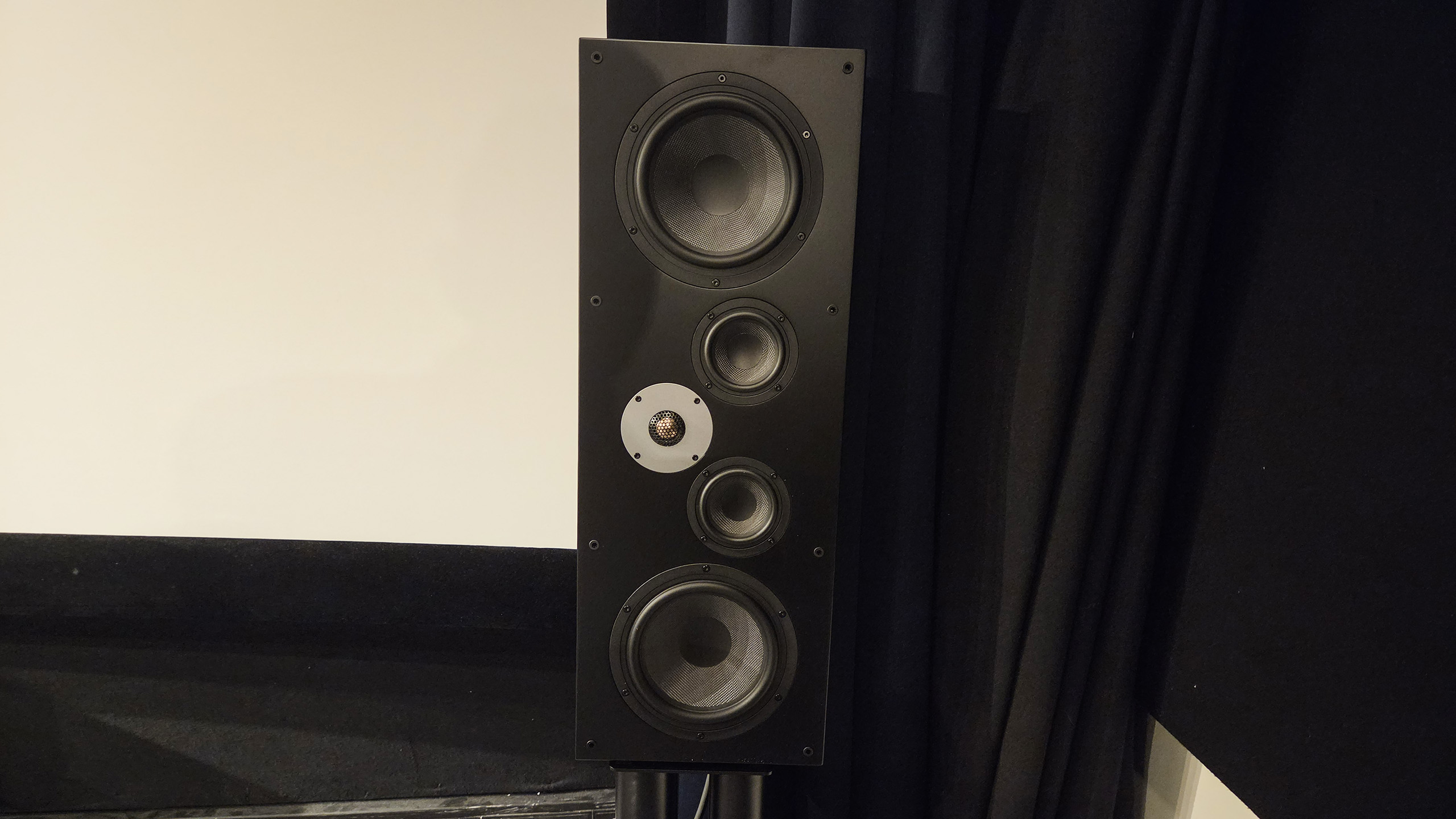 Marantz Cinema 50 Series 2 5 XTZ E-IW82 GeirNordby