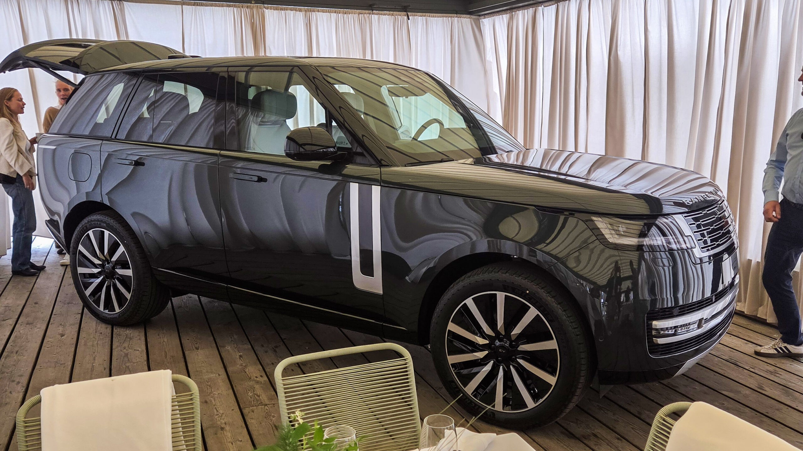 Range Rover Electric klar for bestilling: Her er prisene og rekkevidden 5 range rover electric 2