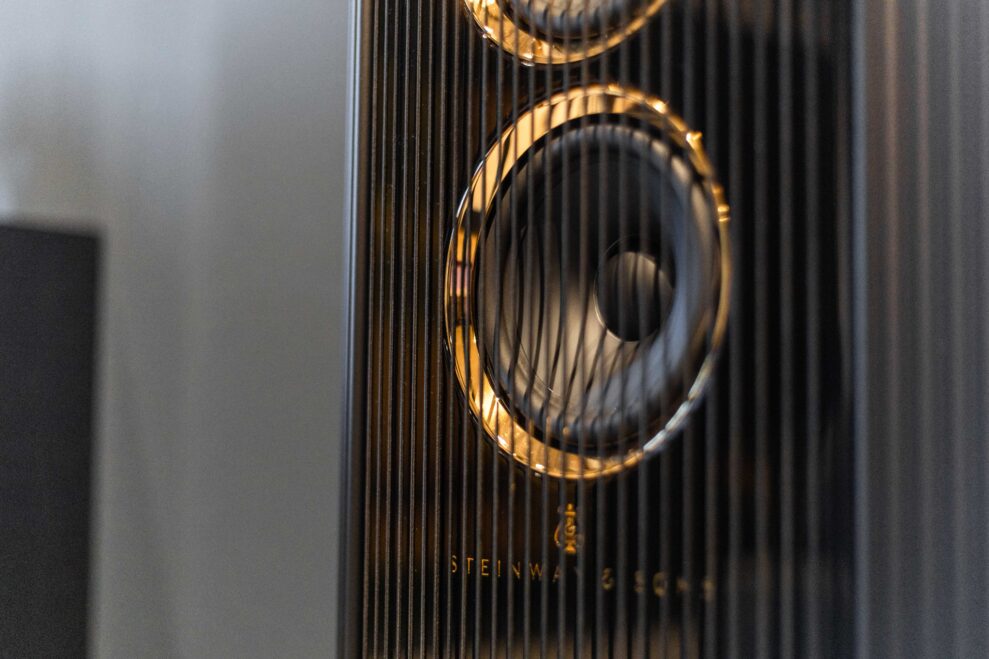 Steinway & Sons Model O lansert 3