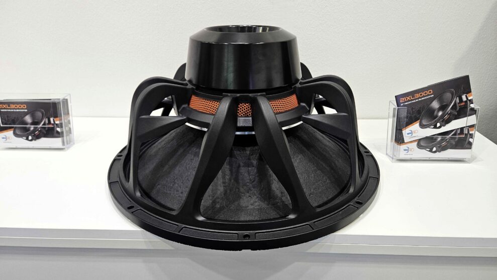 FaitalPRO 21XL3000: 21-tommers basselement tåler opptil 6000 watt 2 FaitalPRO 21XL3000: 21-tommers basselement tåler opptil 6000 watt 2