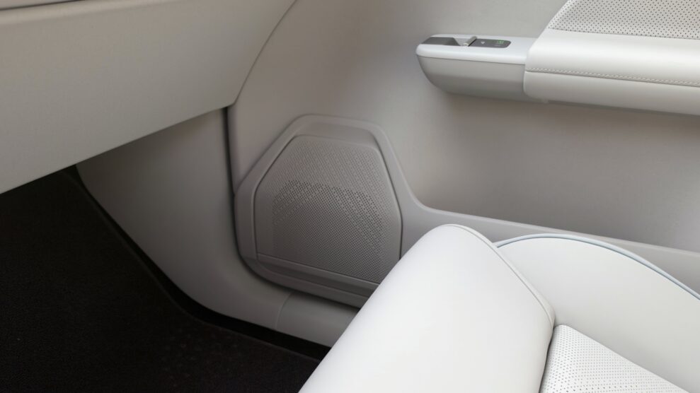Bowers & Wilkins Hi-Fi-lydsystem for Volvo EX60 7